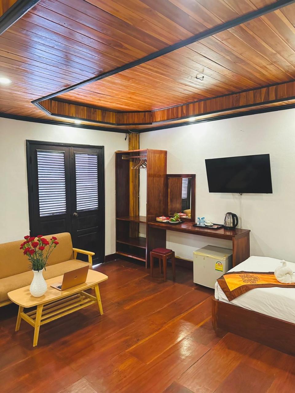 Luang Prabang Oudomlith Villa & Travel Eksteriør bilde