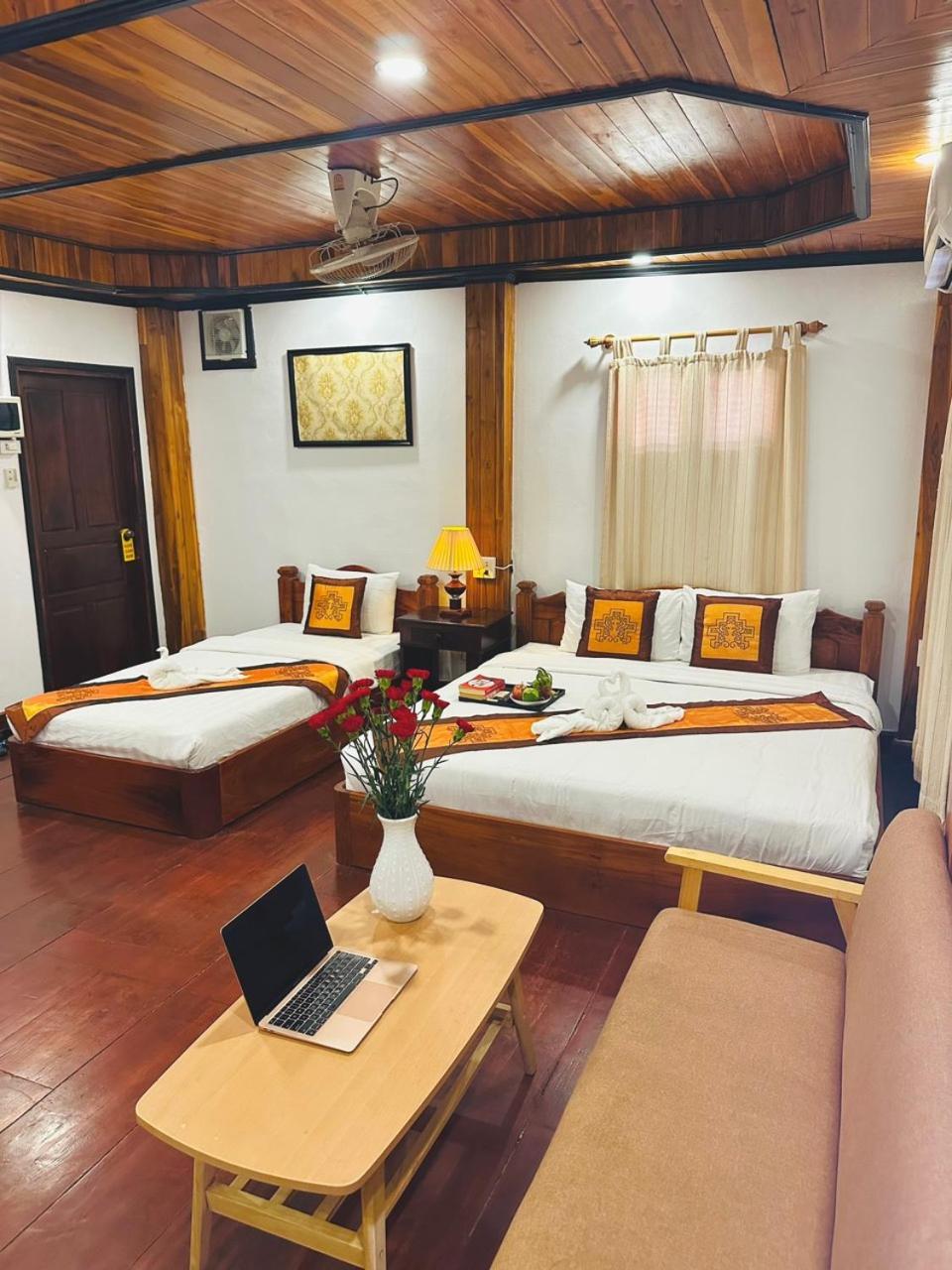 Luang Prabang Oudomlith Villa & Travel Eksteriør bilde